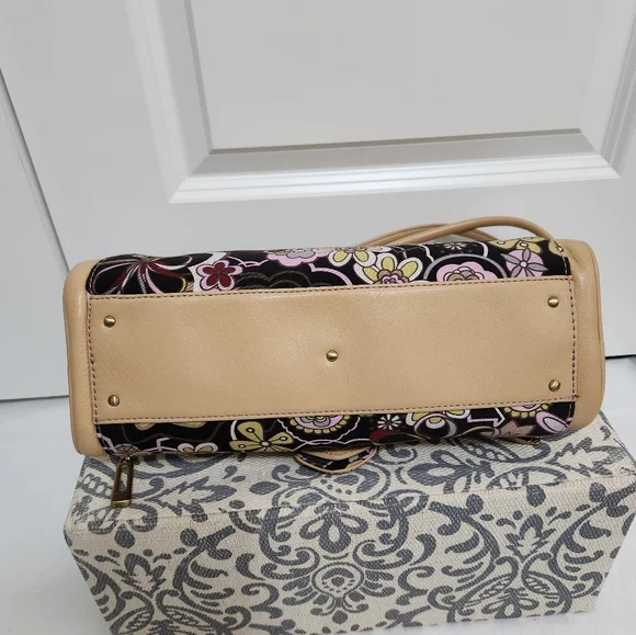 Vintage Cole Haan Floral Barrel Handbag - Picture 9 of 14